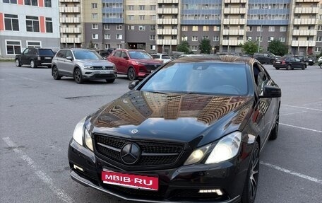 Mercedes-Benz E-Класс, 2010 год, 1 100 000 рублей, 1 фотография