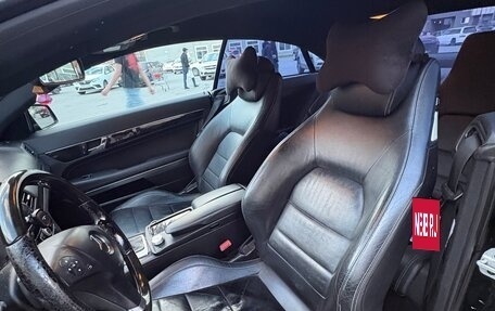 Mercedes-Benz E-Класс, 2010 год, 1 100 000 рублей, 8 фотография