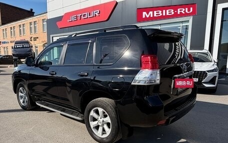 Toyota Land Cruiser Prado 150 рестайлинг 2, 2011 год, 1 695 000 рублей, 4 фотография