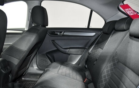 Skoda Rapid I, 2017 год, 900 000 рублей, 13 фотография