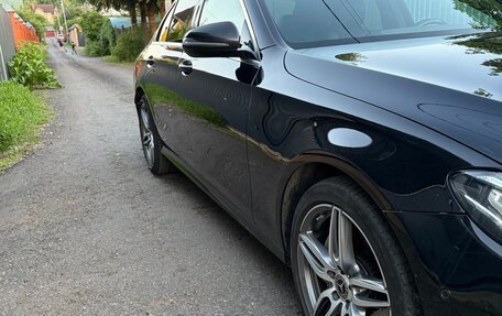 Mercedes-Benz E-Класс, 2018 год, 3 350 000 рублей, 3 фотография