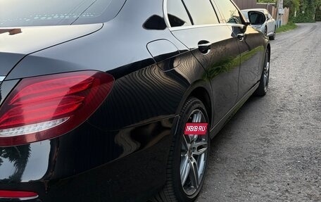Mercedes-Benz E-Класс, 2018 год, 3 350 000 рублей, 4 фотография