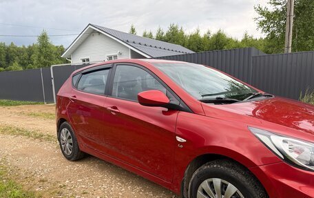 Hyundai Solaris II рестайлинг, 2012 год, 970 000 рублей, 4 фотография