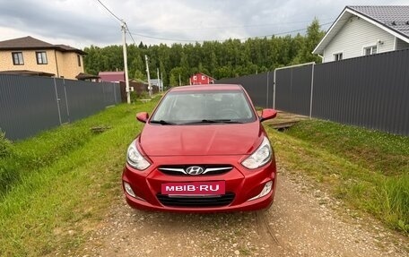 Hyundai Solaris II рестайлинг, 2012 год, 970 000 рублей, 2 фотография