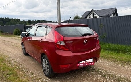 Hyundai Solaris II рестайлинг, 2012 год, 970 000 рублей, 6 фотография