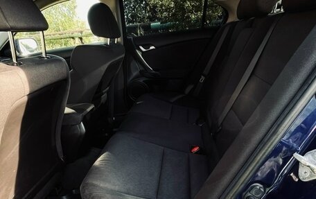 Honda Accord VIII рестайлинг, 2008 год, 900 000 рублей, 4 фотография
