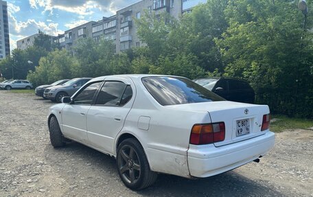 Toyota Vista, 1997 год, 350 000 рублей, 9 фотография