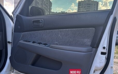 Toyota Vista, 1997 год, 350 000 рублей, 16 фотография