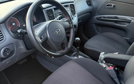 KIA Rio II, 2011 год, 650 000 рублей, 6 фотография