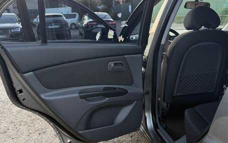KIA Rio II, 2011 год, 650 000 рублей, 11 фотография