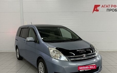 Toyota ISis I, 2010 год, 1 430 000 рублей, 6 фотография