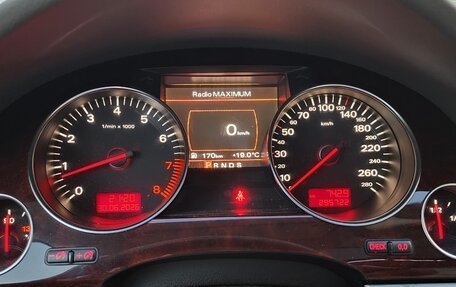 Audi A8, 2006 год, 999 999 рублей, 14 фотография