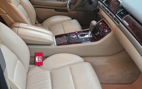 Audi A8, 2006 год, 999 999 рублей, 12 фотография