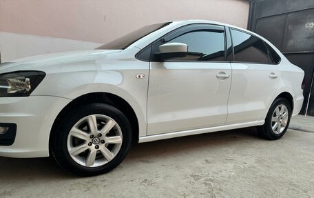 Volkswagen Polo VI (EU Market), 2017 год, 1 050 000 рублей, 3 фотография