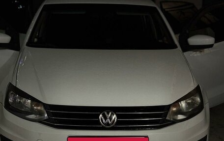 Volkswagen Polo VI (EU Market), 2017 год, 1 050 000 рублей, 2 фотография
