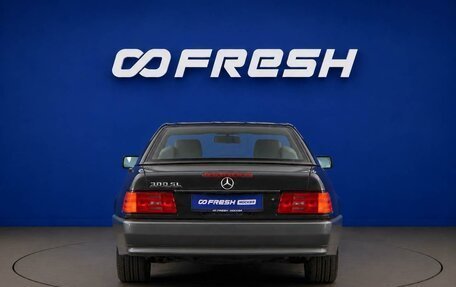 Mercedes-Benz SL-Класс, 1990 год, 4 799 000 рублей, 4 фотография