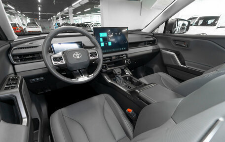 Toyota RAV4, 2026 год, 4 160 000 рублей, 7 фотография