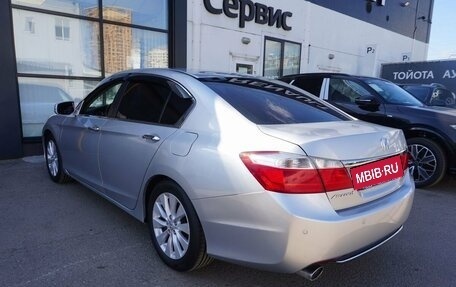 Honda Accord IX рестайлинг, 2013 год, 1 350 000 рублей, 7 фотография