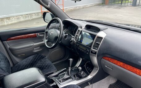 Toyota Land Cruiser Prado 120 рестайлинг, 2006 год, 1 850 000 рублей, 5 фотография
