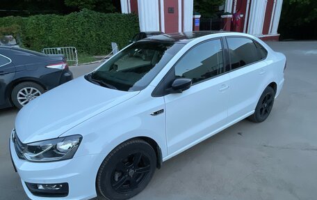 Volkswagen Polo VI (EU Market), 2020 год, 1 450 000 рублей, 3 фотография