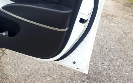 Hyundai Solaris II рестайлинг, 2012 год, 650 000 рублей, 23 фотография