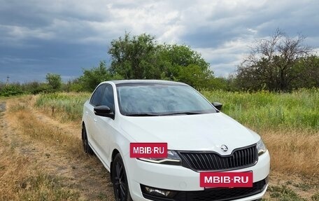 Skoda Rapid I, 2018 год, 1 350 000 рублей, 2 фотография