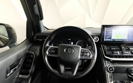 Toyota Land Cruiser, 2021 год, 7 461 000 рублей, 20 фотография