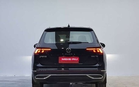Volkswagen Tiguan II, 2023 год, 2 753 000 рублей, 4 фотография