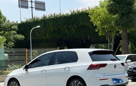 Volkswagen Golf VIII, 2023 год, 1 709 000 рублей, 4 фотография