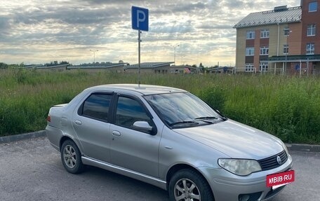 Fiat Albea I рестайлинг, 2007 год, 160 000 рублей, 2 фотография