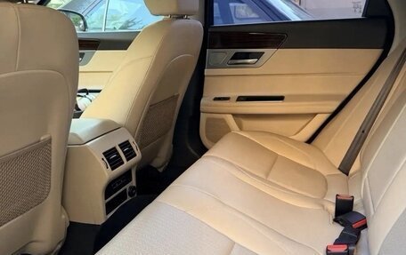 Jaguar XF II, 2016 год, 2 200 000 рублей, 8 фотография