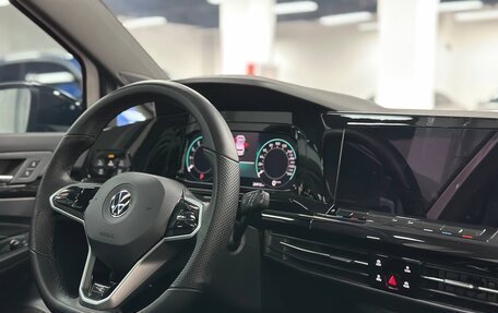 Volkswagen Golf VIII, 2023 год, 2 040 000 рублей, 5 фотография
