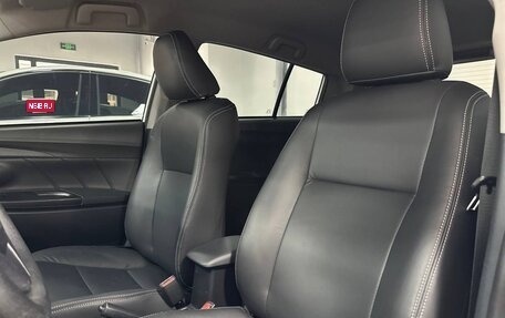 Toyota Yaris XP150 рестайлинг, 2022 год, 1 328 000 рублей, 8 фотография
