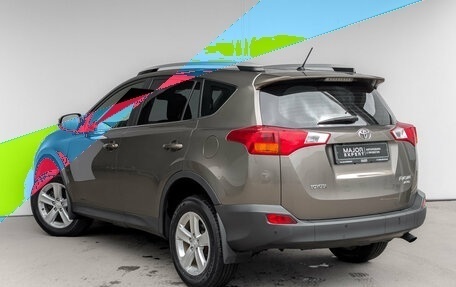 Toyota RAV4, 2014 год, 1 885 000 рублей, 7 фотография