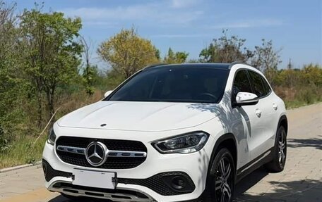 Mercedes-Benz GLA, 2023 год, 2 749 000 рублей, 1 фотография