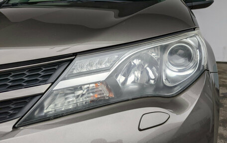 Toyota RAV4, 2014 год, 1 885 000 рублей, 17 фотография