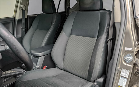 Toyota RAV4, 2014 год, 1 885 000 рублей, 20 фотография