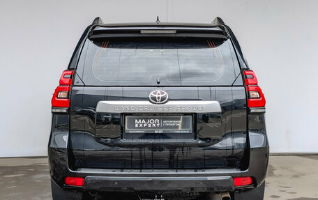 Toyota Land Cruiser Prado 150 рестайлинг 2, 2021 год, 6 250 000 рублей, 6 фотография