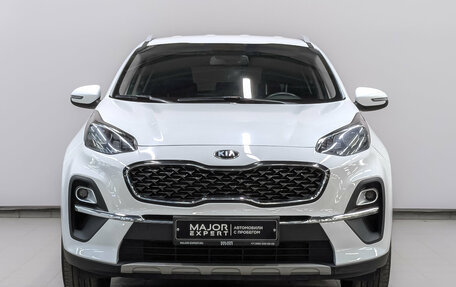 KIA Sportage IV рестайлинг, 2020 год, 2 390 000 рублей, 2 фотография