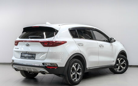 KIA Sportage IV рестайлинг, 2020 год, 2 390 000 рублей, 5 фотография