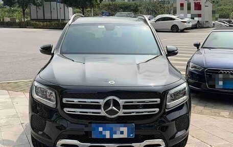 Mercedes-Benz GLB, 2021 год, 2 751 000 рублей, 2 фотография