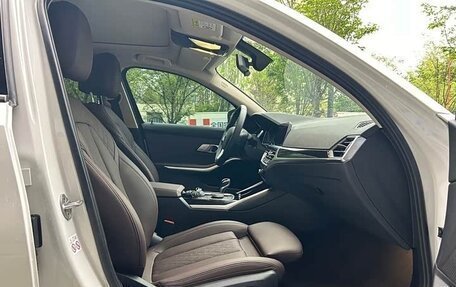 BMW 3 серия, 2023 год, 3 285 000 рублей, 12 фотография