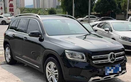 Mercedes-Benz GLB, 2021 год, 2 751 000 рублей, 3 фотография