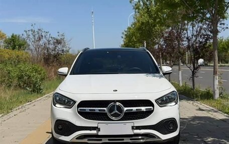 Mercedes-Benz GLA, 2023 год, 2 749 000 рублей, 2 фотография