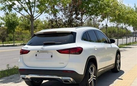 Mercedes-Benz GLA, 2023 год, 2 749 000 рублей, 4 фотография