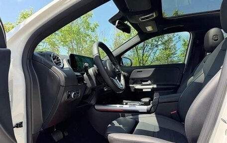 Mercedes-Benz GLA, 2023 год, 2 749 000 рублей, 7 фотография