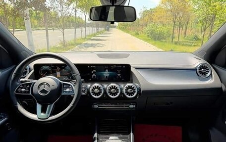 Mercedes-Benz GLA, 2023 год, 2 749 000 рублей, 8 фотография