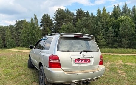 Toyota Highlander III, 2002 год, 699 000 рублей, 6 фотография