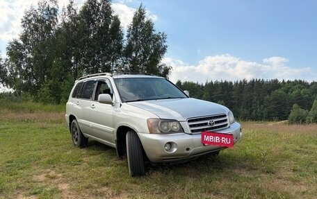 Toyota Highlander III, 2002 год, 699 000 рублей, 3 фотография