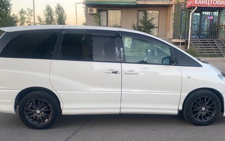 Toyota Estima III рестайлинг -2, 2004 год, 950 000 рублей, 5 фотография